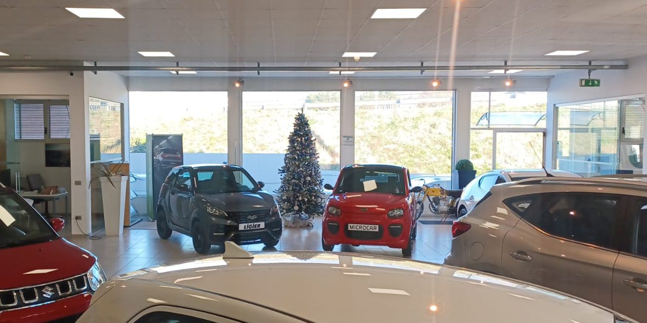 Fuccelli auto_Chi-siamo_Interni_1300x750-copia copy